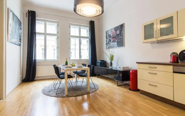 Lesser Town Apartment
