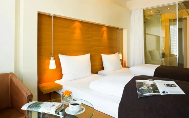 Occidental Dresden Newa