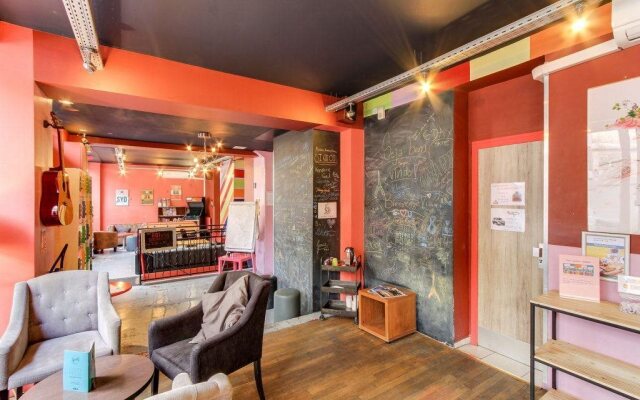 Le Montclair Montmartre by River Hostel