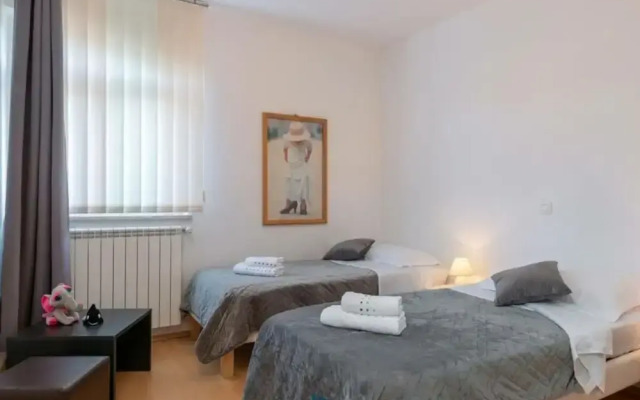 Andrea Comfortable Holiday Residence