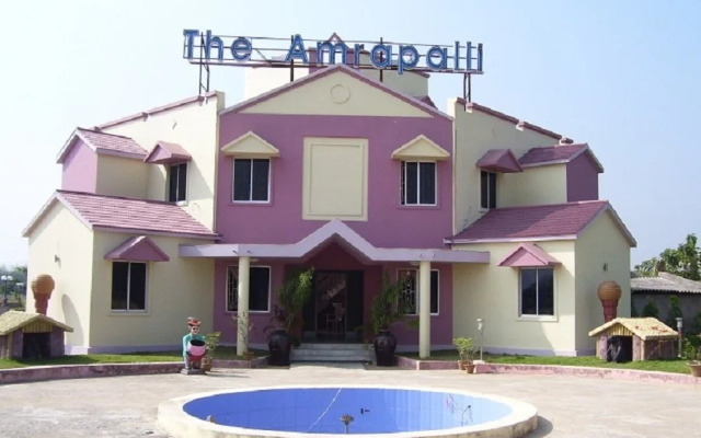The Amrapalli Resort