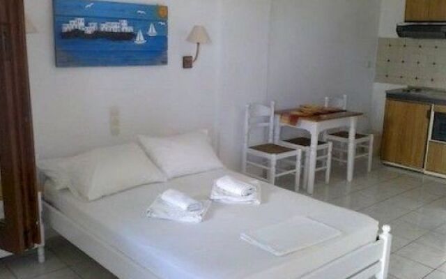 Aeolos Hotel Apartments