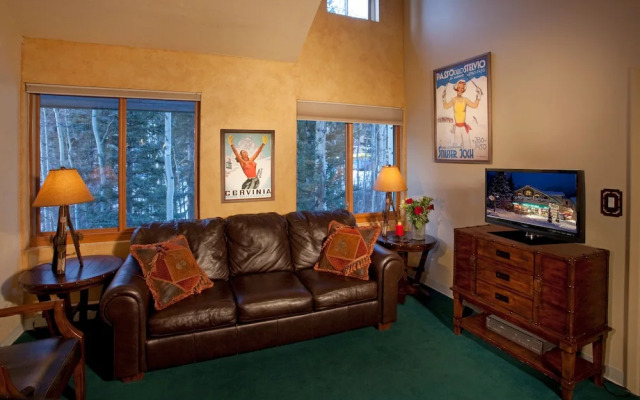 Alpine Village Suites