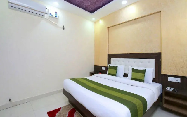OYO 14157 RS Hotel & Restaurant