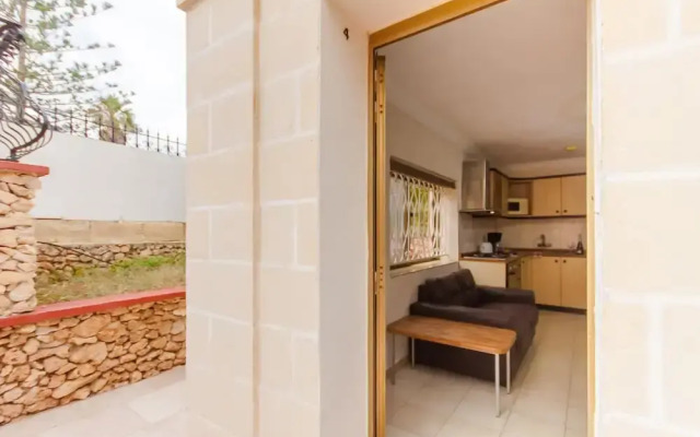 Villa & Pool 4 Mellieha Bay Retreat