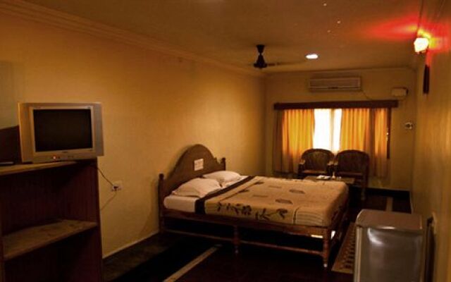 Sea Breeze Beach Resort