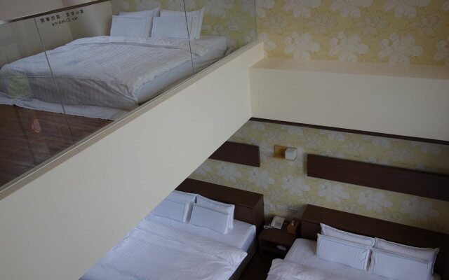 Footprint Inn