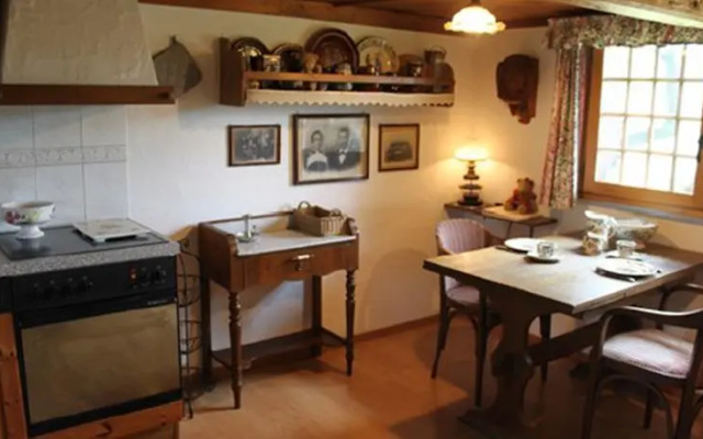 Hadassa Apartment Mutzli