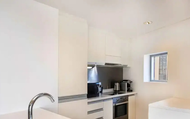 Lux  The Address Dubai Mall Suite