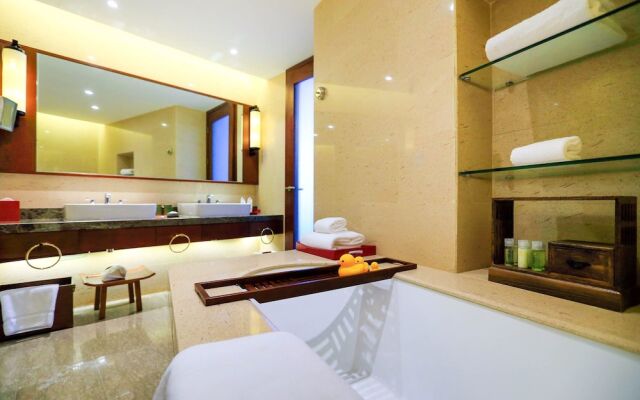 Longyan Valley Fliport Resort