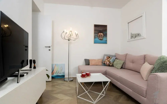 Mina Apartment