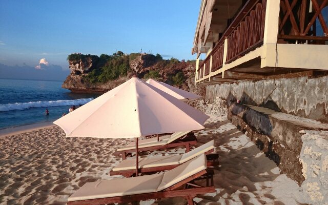 Balangan Paradise Hostel and Restaurant