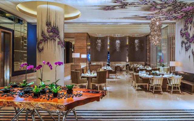 W Guangzhou
