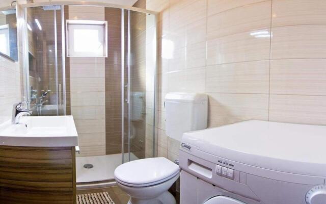 Spomenka - Green Paradise - A2