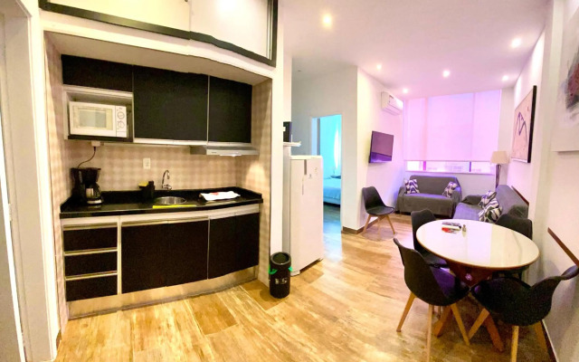 Apartamento Copacabana Xavier da Silveira 40