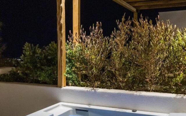 Lemon Suites Santorini