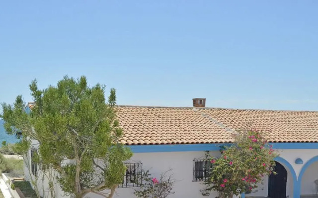 Casita de Carolina by RedAwning