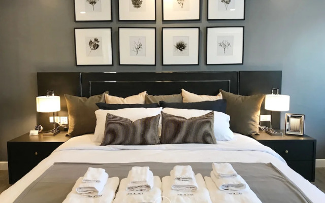 Stay in Style The Heart of Nimman R306B
