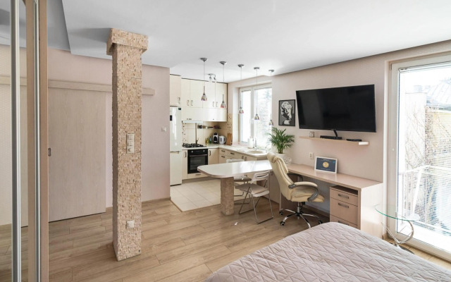 Royal Garden Apartment