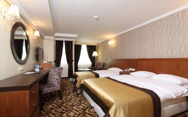 Arya Hotel Business Deluxe