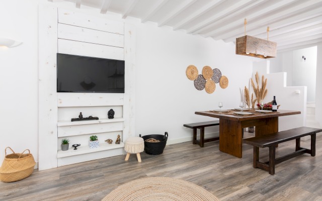 Whitelist Loft in Mykonos Town