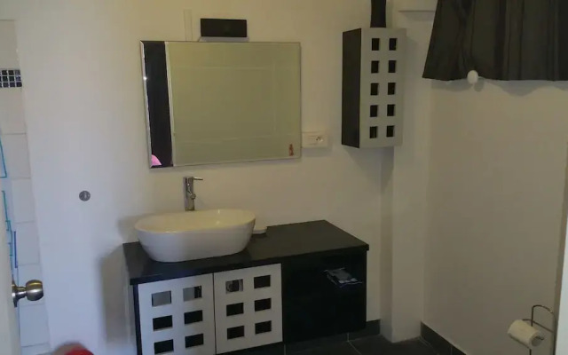 Paofai Guesthouse
