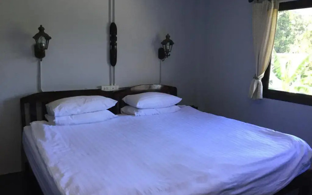 普吉岛日出宾馆(Sunrise Guesthouse)