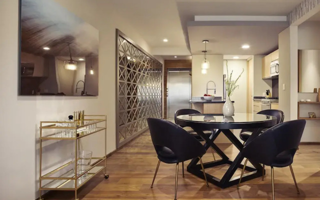 Felix Luxury Plus by Viadora