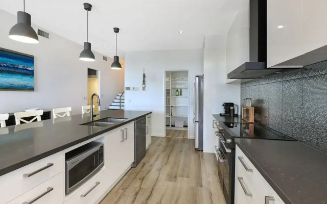 GEORGE8- The Ultimate Family Beach House