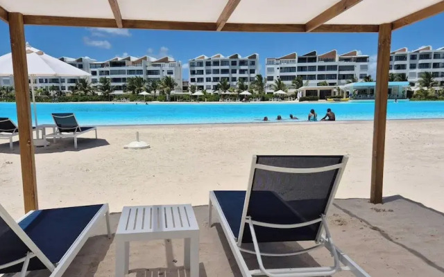Luxury Beach Penthouse Jacuzzi & Lagoon View