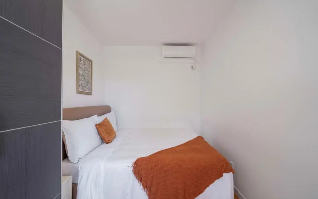 Tyms 1BR 1BA Apt Yongxin Century