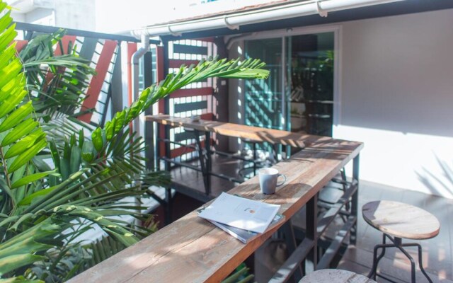 Rada Arak Hostel