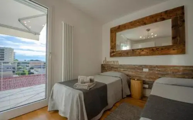 Soleis Sea View Spa Apartment