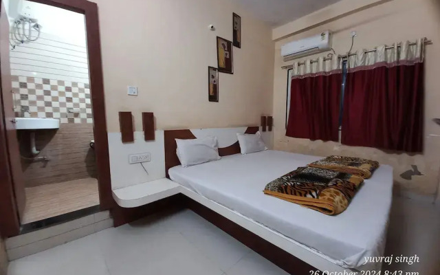 Natraj by OYO Rooms