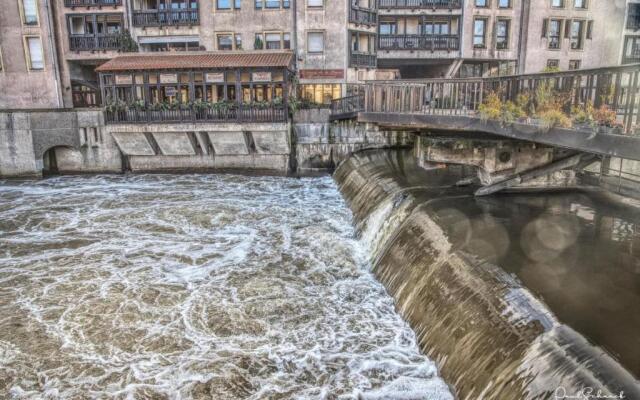 Suite "comme à Venise" vue sur Metz Opéra avec parking inclus