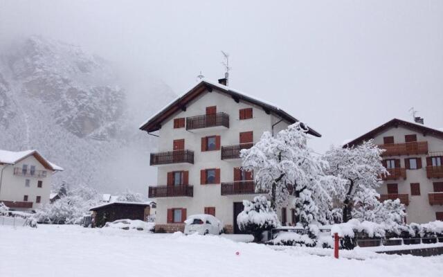 Appartamenti Perlot Marco