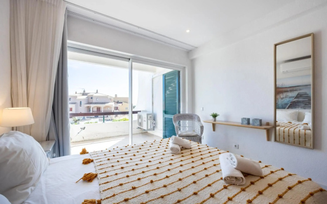 Apartment Julio Pomar, swimming pool