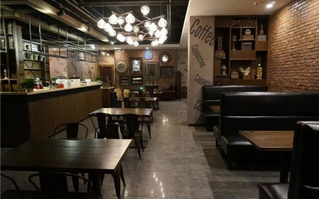 James Joyce Coffetel Hotel Shijiazhuang Railway Station