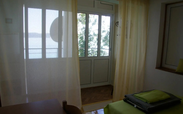 Sonja - by the sea - A2 Mali