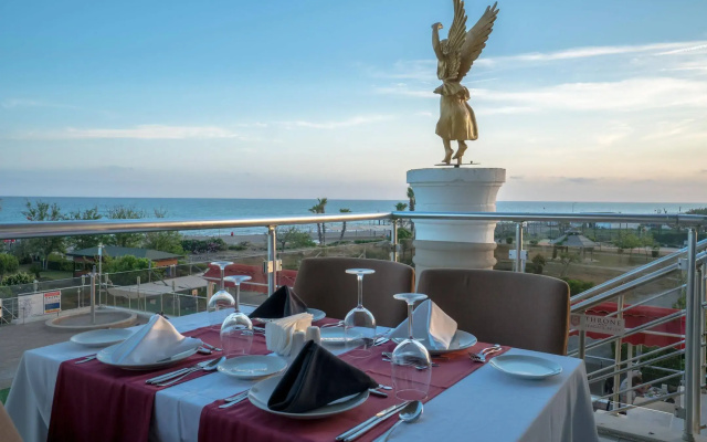 Throne Seagate Belek