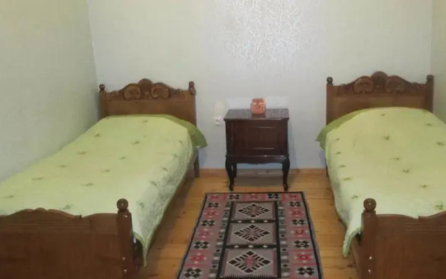 Guest House Kostava