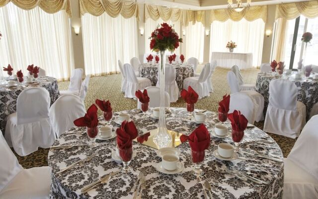 Fredericksburg Hospitality House And Conference Center