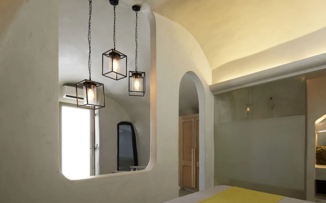 Rhenia's Suites