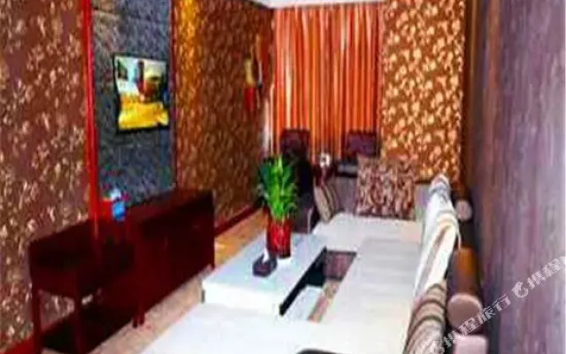 Yuanhe Holiday Hotel