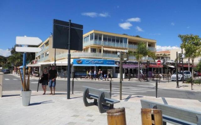 Appartement Bormes-les-Mimosas, 3 pièces, 8 personnes - FR-1-610-11