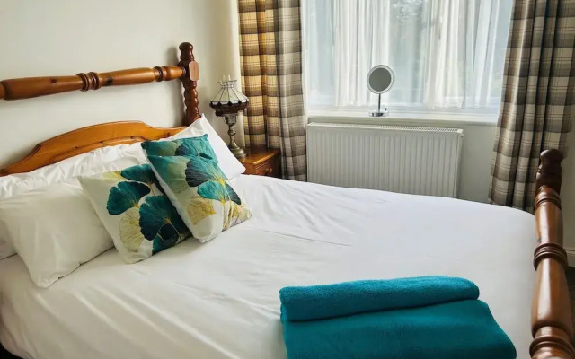 Bungalow by the Beach, Sleeps 6, Snowdonia, Wales