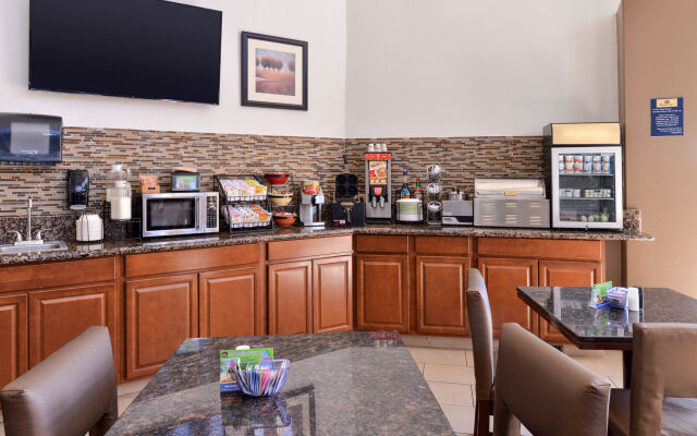 Best Western Kiva Inn