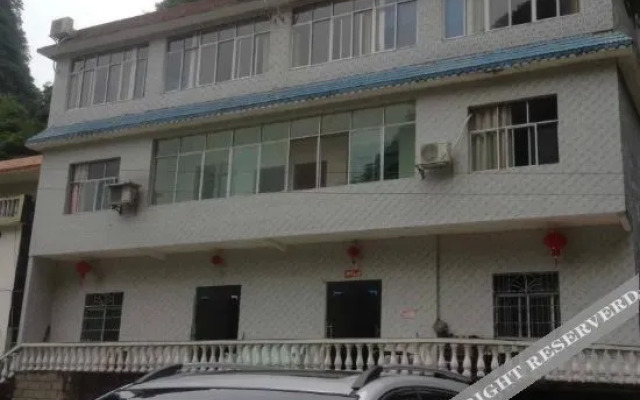 Maolan Beibao Inn