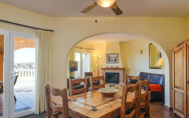 Modern Villa in Cumbre del Sol With Private Pool