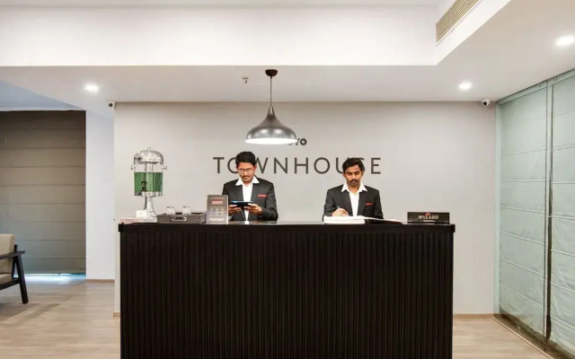 OYO Townhouse 228 Hotel Alana